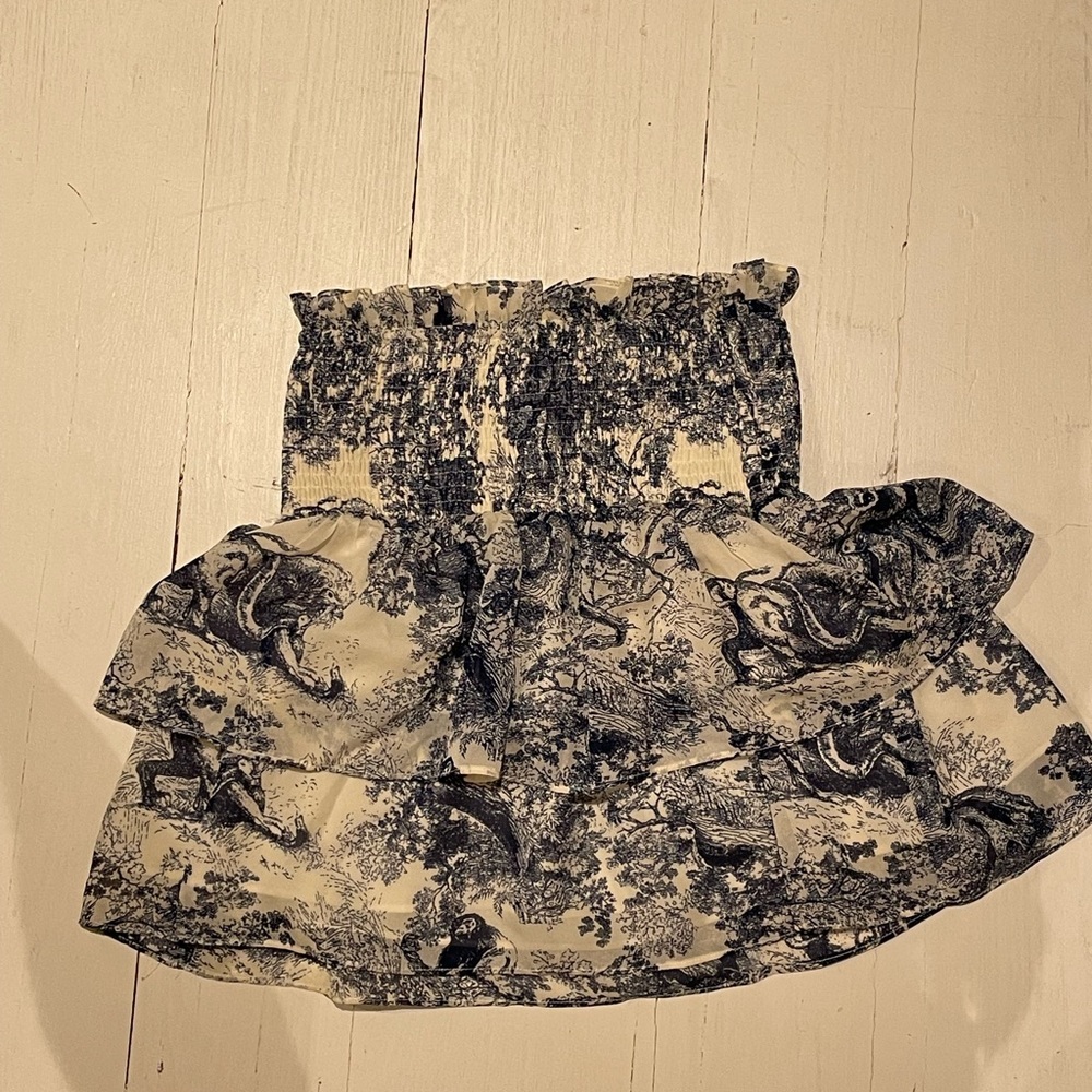Shirred skirt
